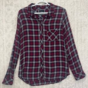 Rails Women's Red Plaid Flannel Sz Medium Outdoors Lightweight Soft Cozy